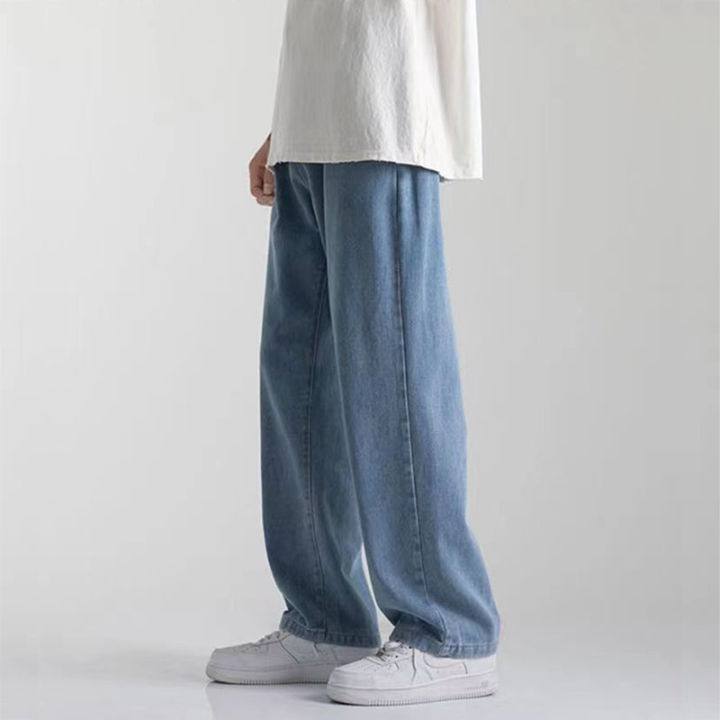 Wide Leg Jeans / Light Blue
